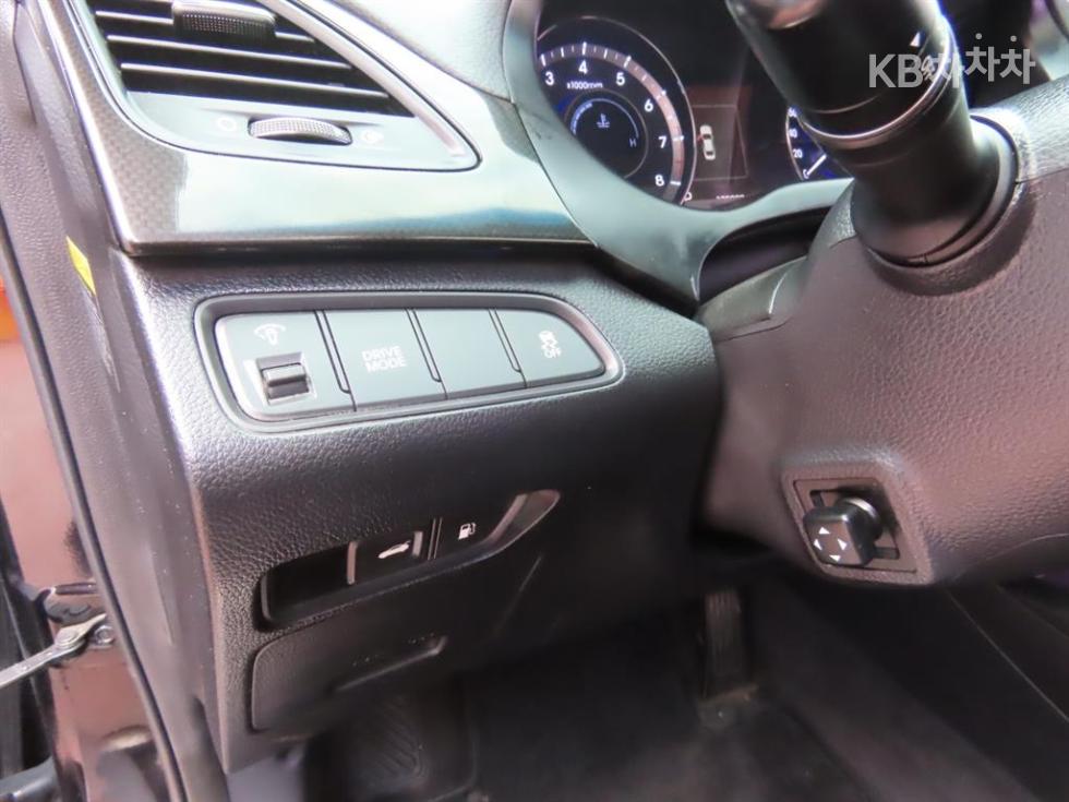 Hyundai Grandeur — miniaturë 14