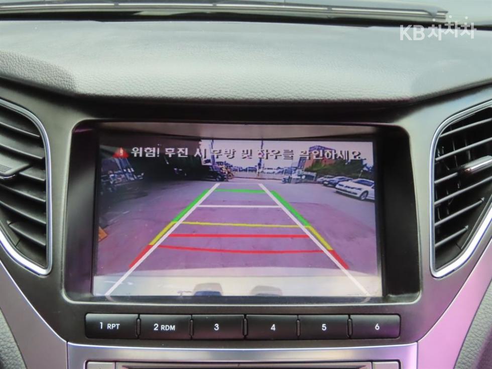 Hyundai Grandeur — miniaturë 17