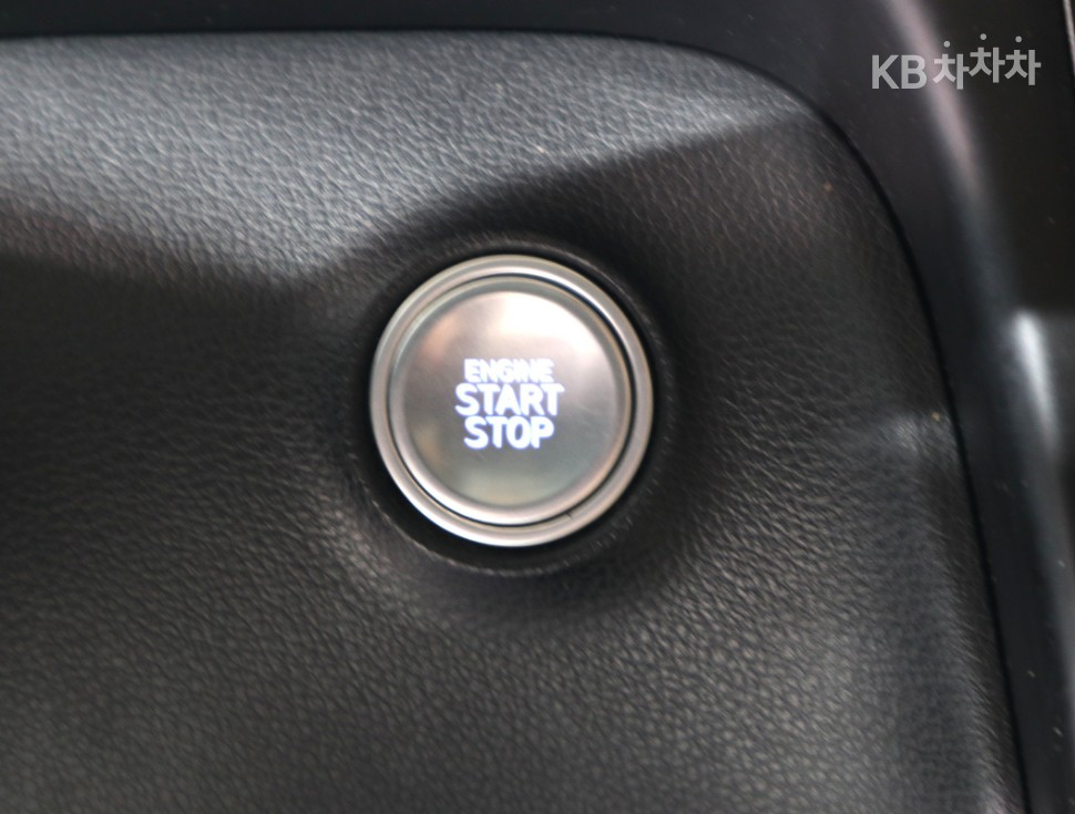 Hyundai Staria — miniaturë 16
