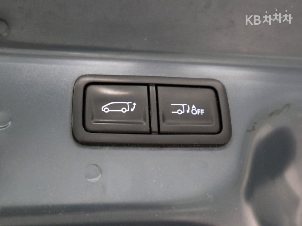 Hyundai Staria — miniaturë 17