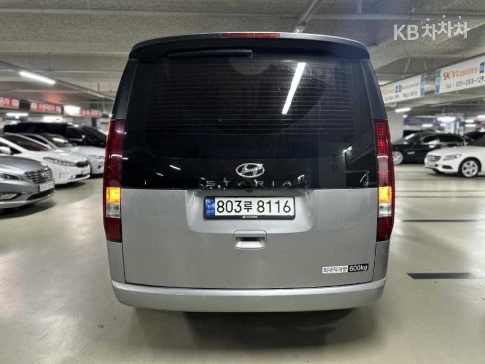 Hyundai Staria — miniaturë 3