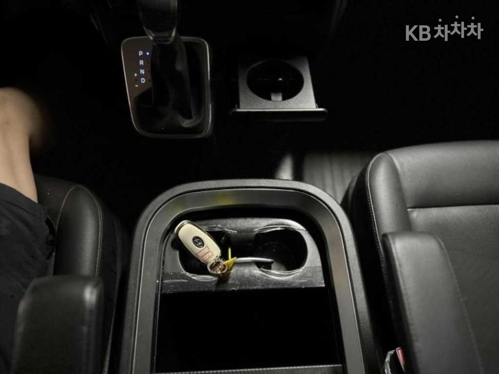 Hyundai Staria — miniaturë 10