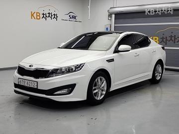 Kia K5 gasoline 2.0  deluxe — foto 1
