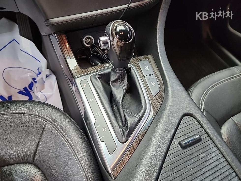 Kia K5 — miniaturë 8