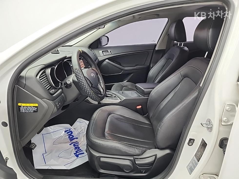 Kia K5 — miniaturë 11