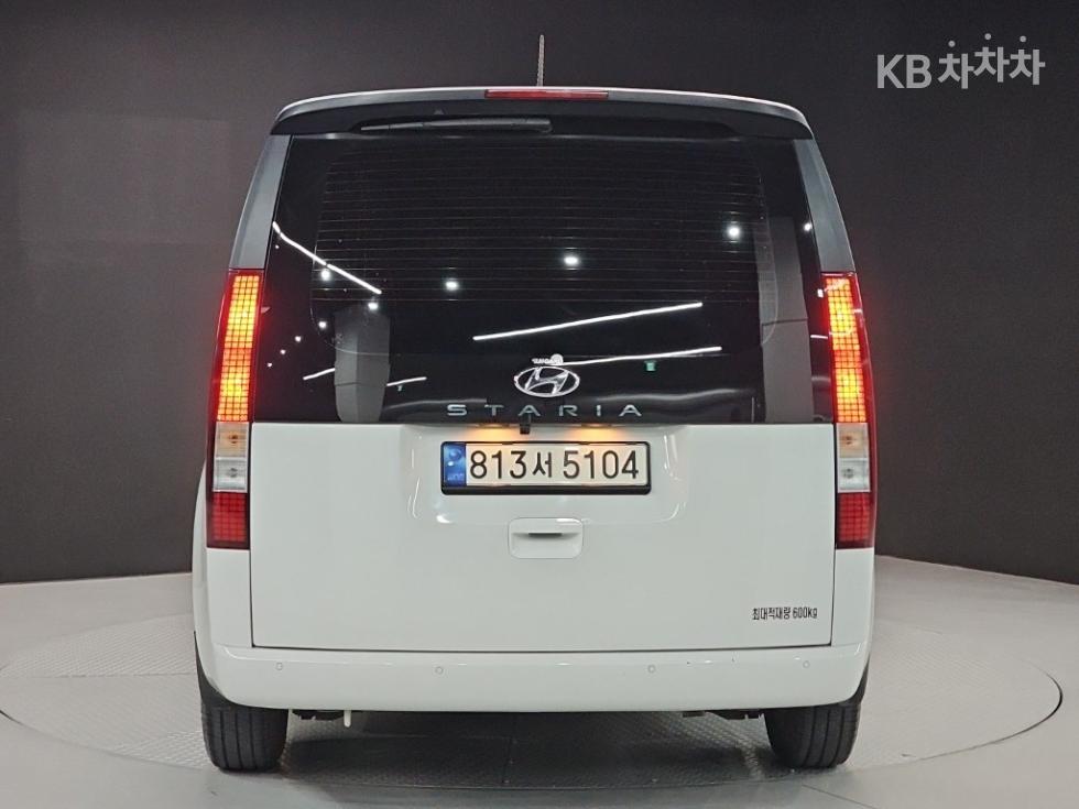Hyundai Staria — miniaturë 3