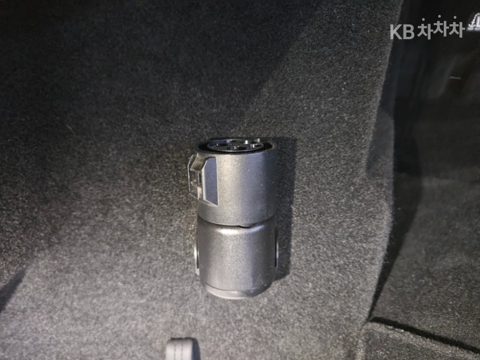Tesla Model S — miniaturë 15