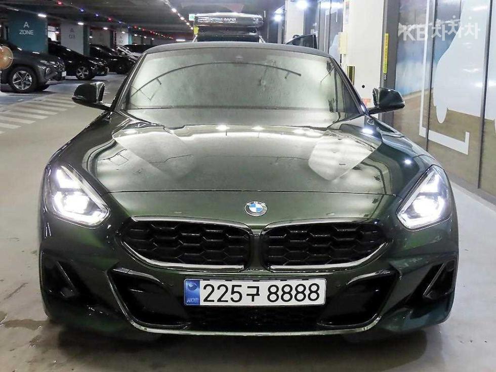 2024 BMW BMW Z4 photo