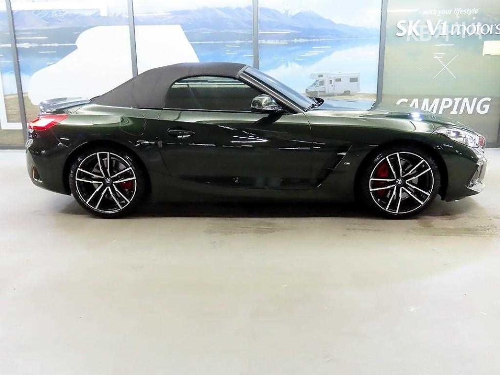 2024 BMW BMW Z4 photo