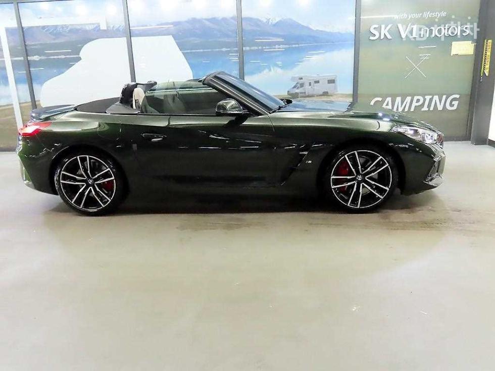 2024 BMW BMW Z4 photo