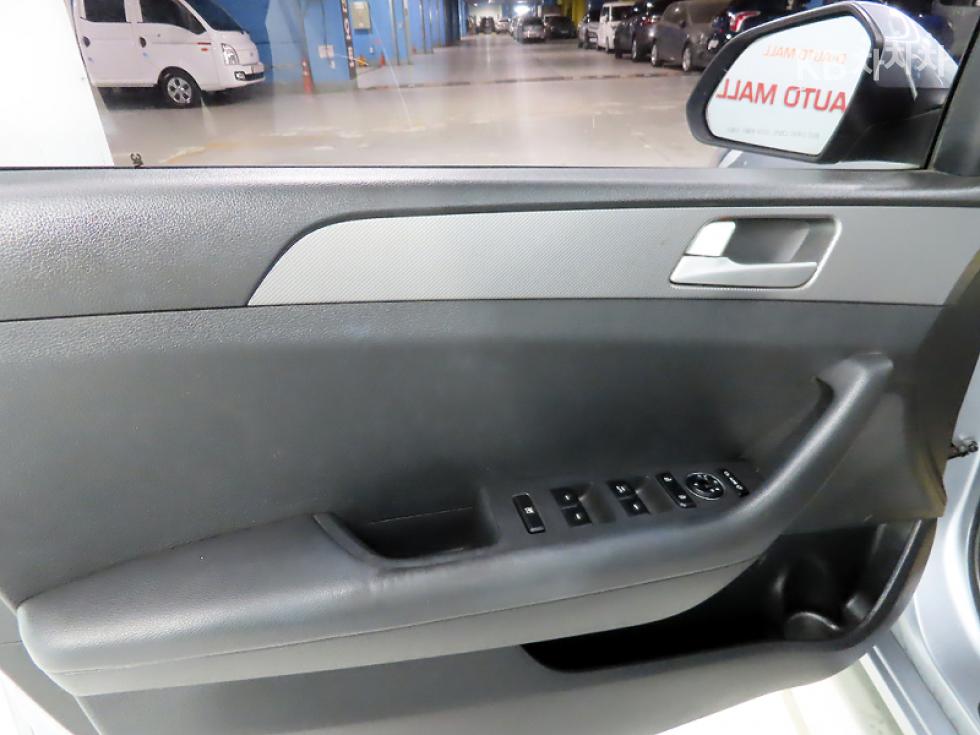 Hyundai Sonata — miniaturë 14