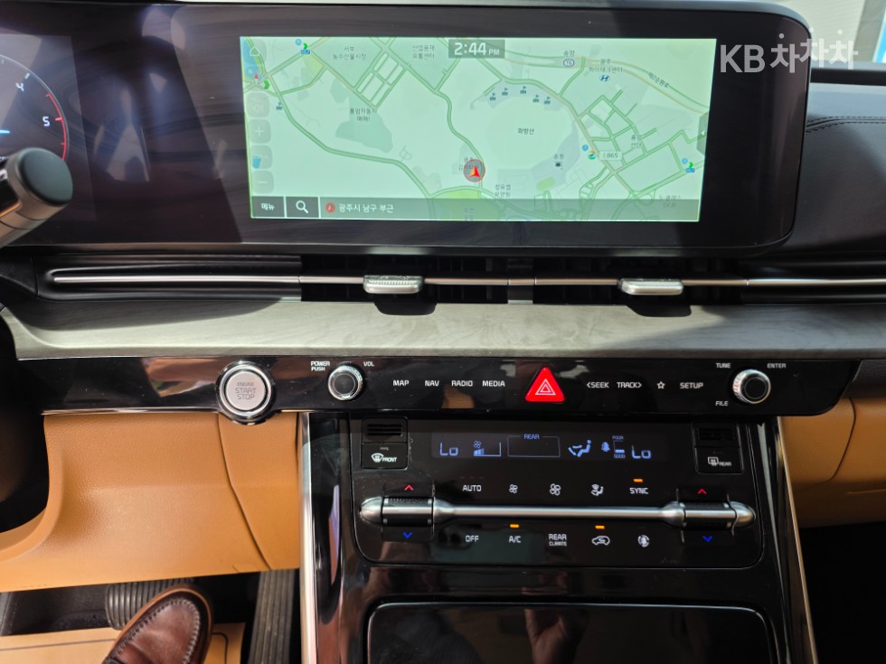 Kia Carnival — miniaturë 13