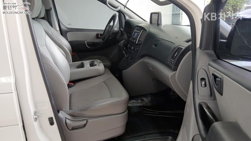 Hyundai Starex — miniaturë 10