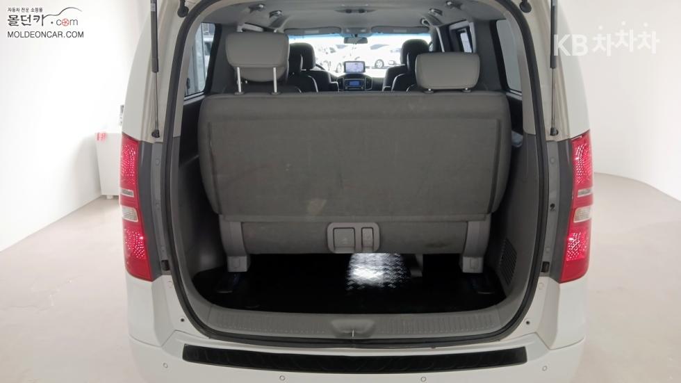 Hyundai Starex — miniaturë 16
