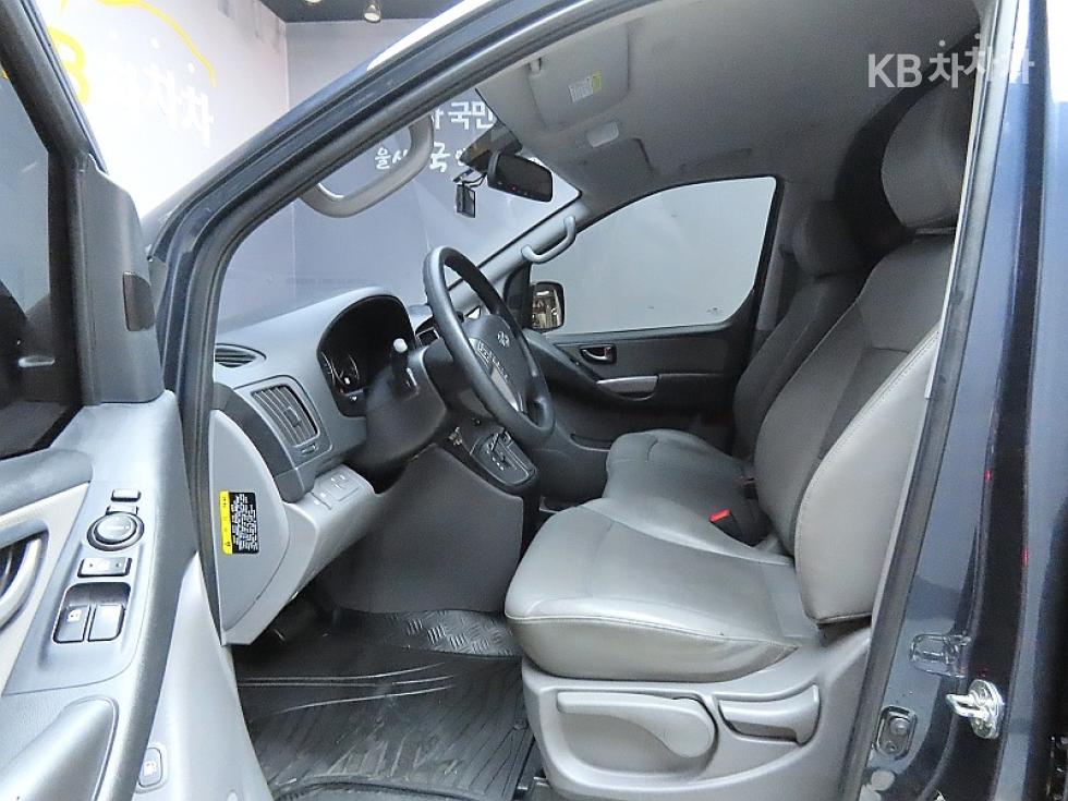 Hyundai Starex — miniaturë 10