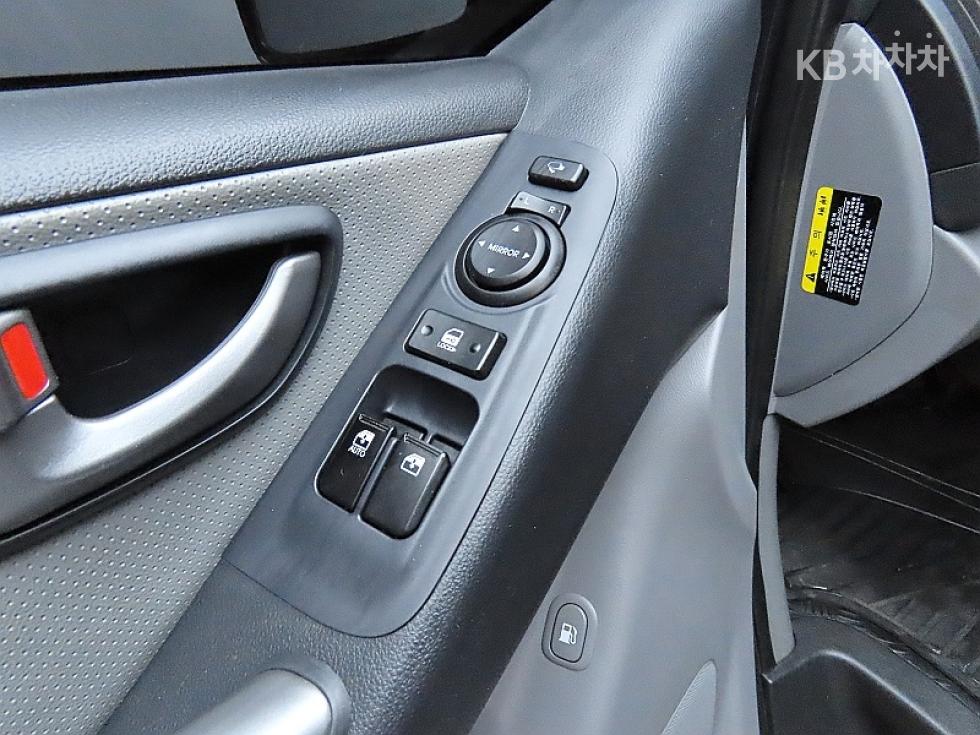 Hyundai Starex — miniaturë 13