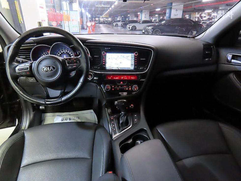 Kia K5 — miniaturë 10