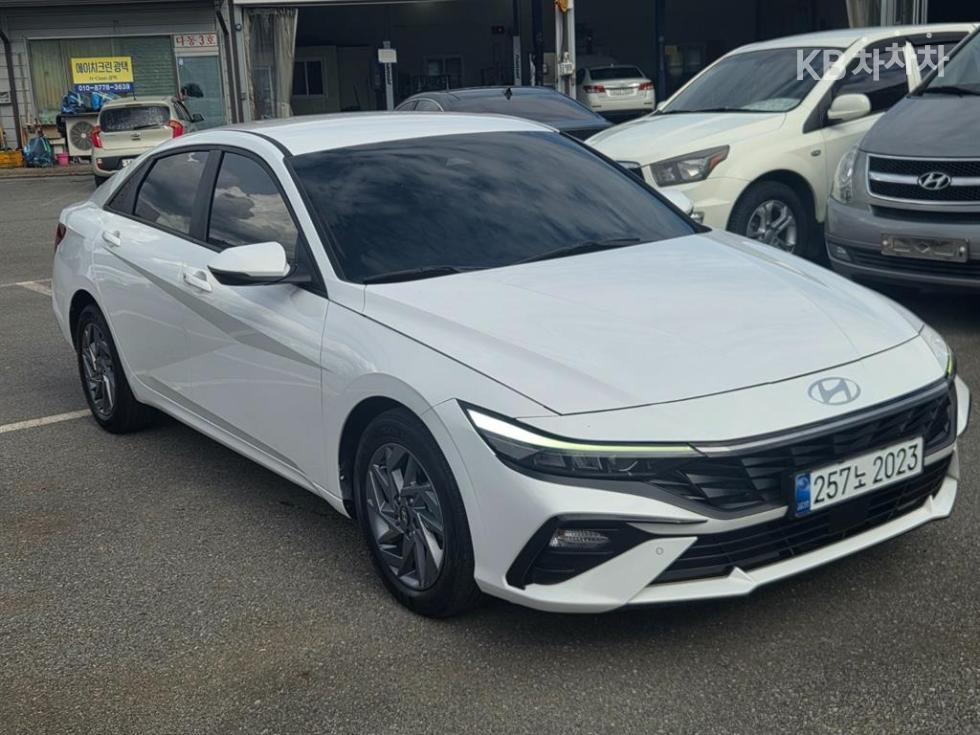 Hyundai Avante — miniaturë 2
