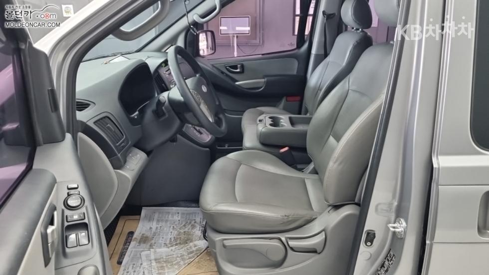 Hyundai Starex — miniaturë 9