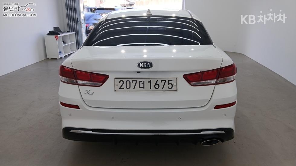Kia K5 — miniaturë 4