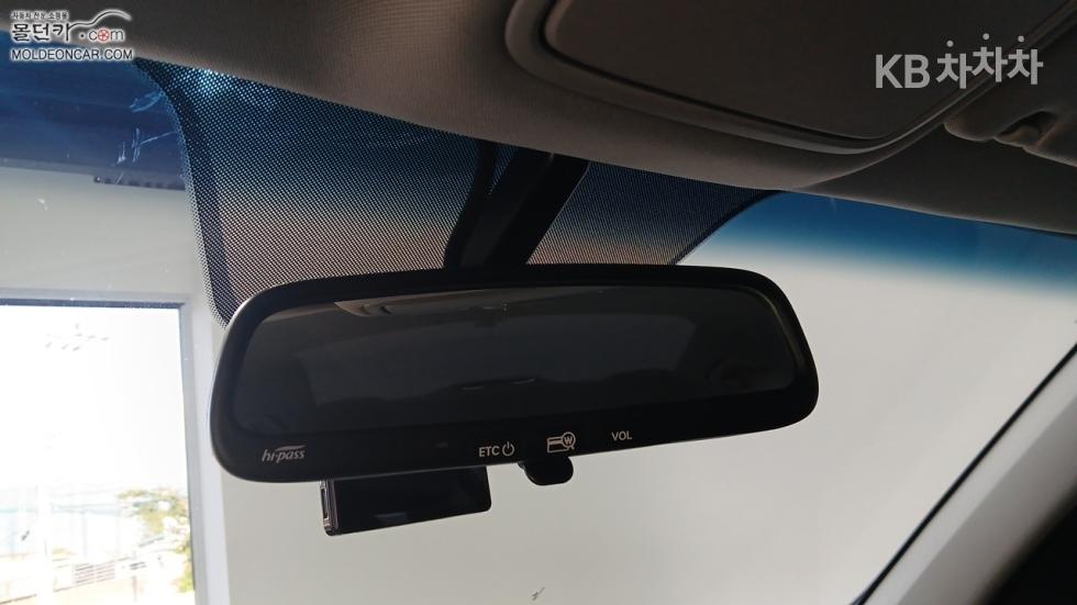 Kia K5 — miniaturë 10