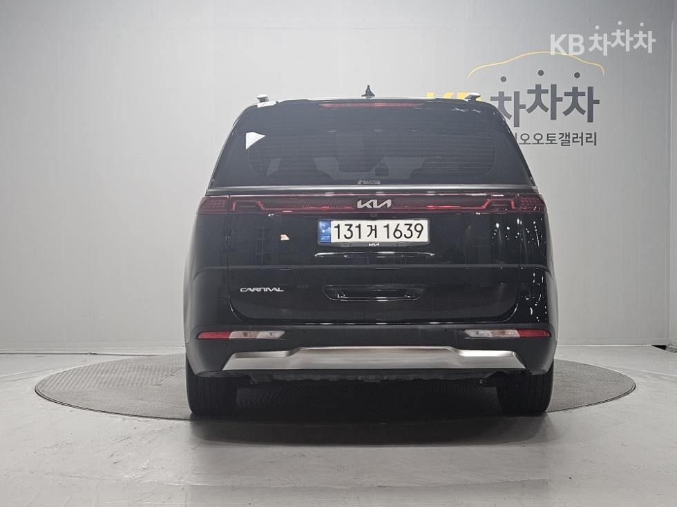 Kia Carnival — miniaturë 2
