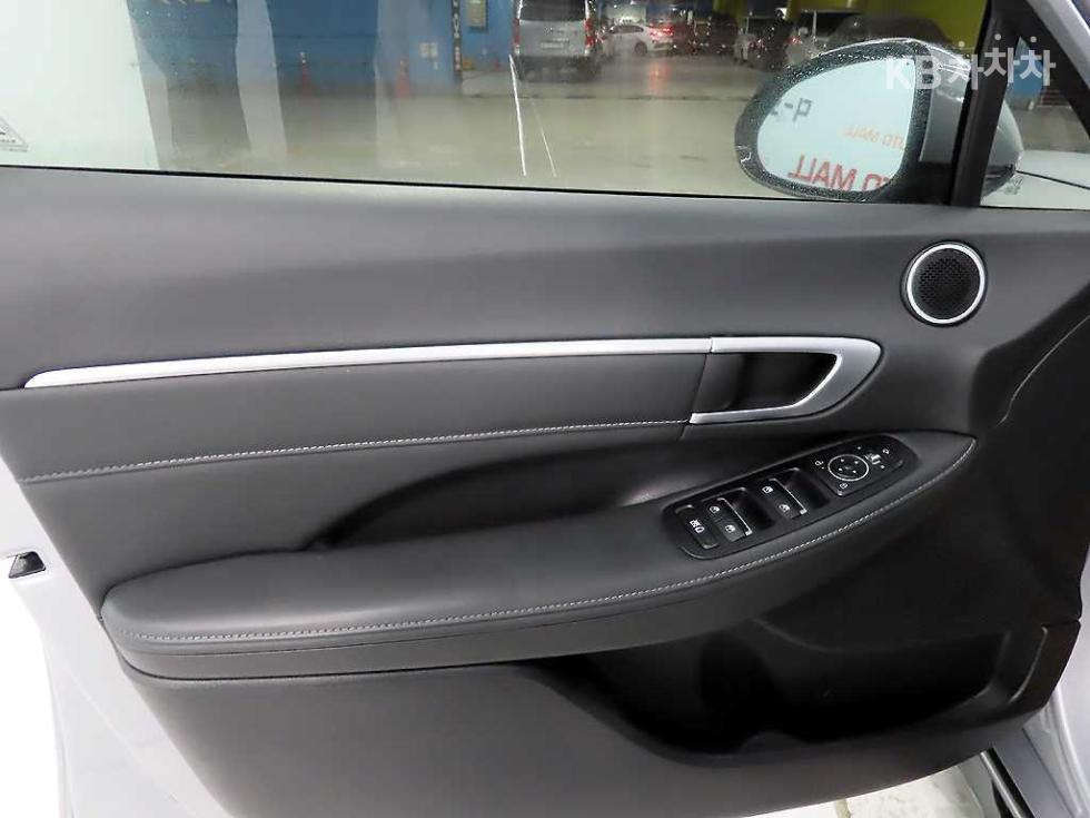 Hyundai Sonata — miniaturë 15