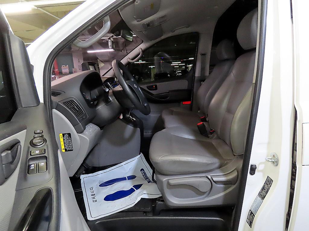 Hyundai Starex — miniaturë 6