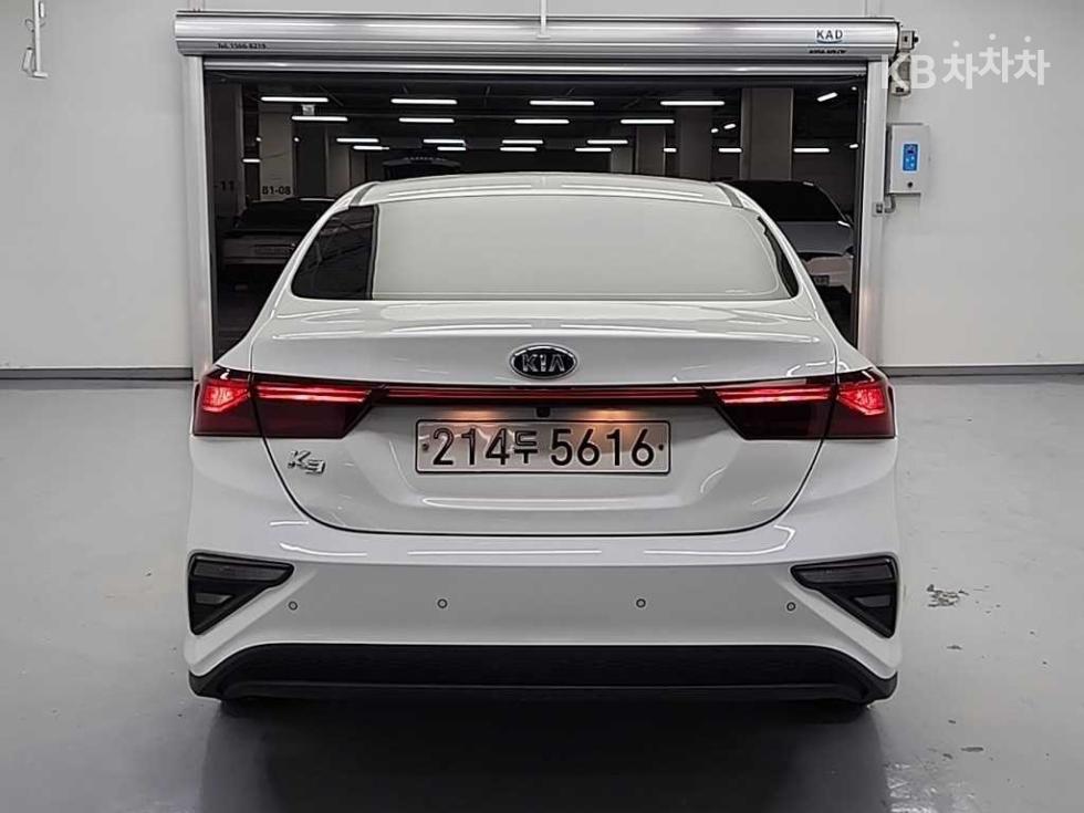 2020 Kia K3 photo