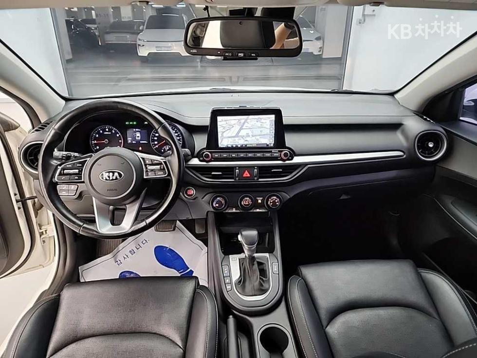 2020 Kia K3 photo