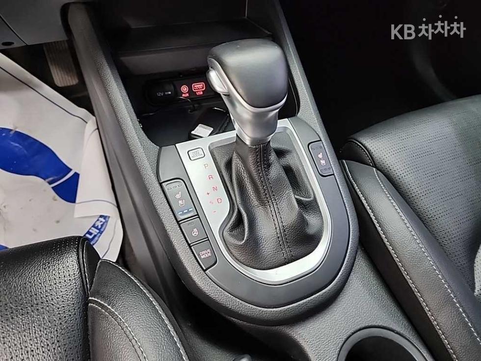 2020 Kia K3 photo