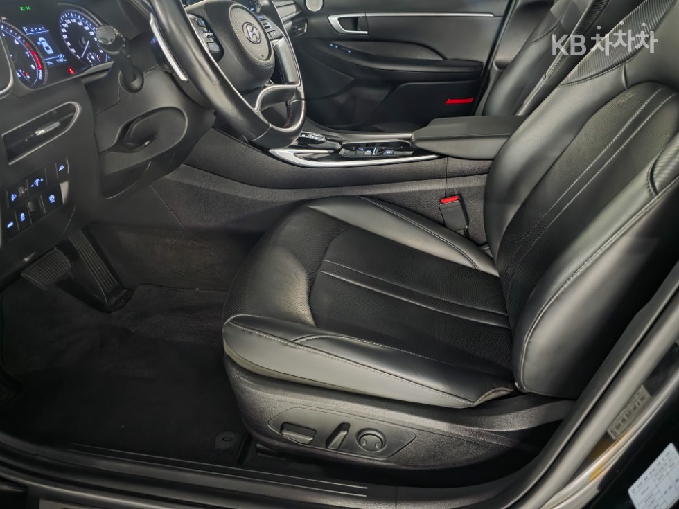 Hyundai Sonata — miniaturë 17