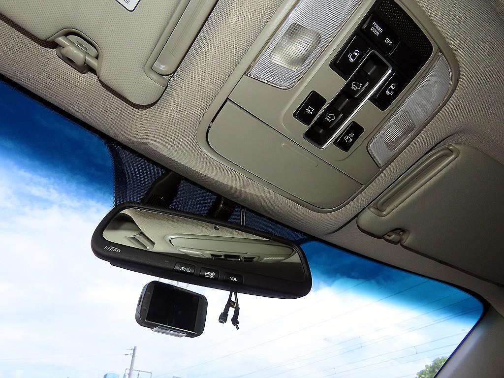 Kia Carnival — miniaturë 15