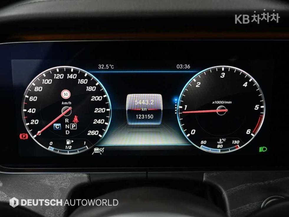 Mercedes-Benz CLS-klasse — miniaturë 8
