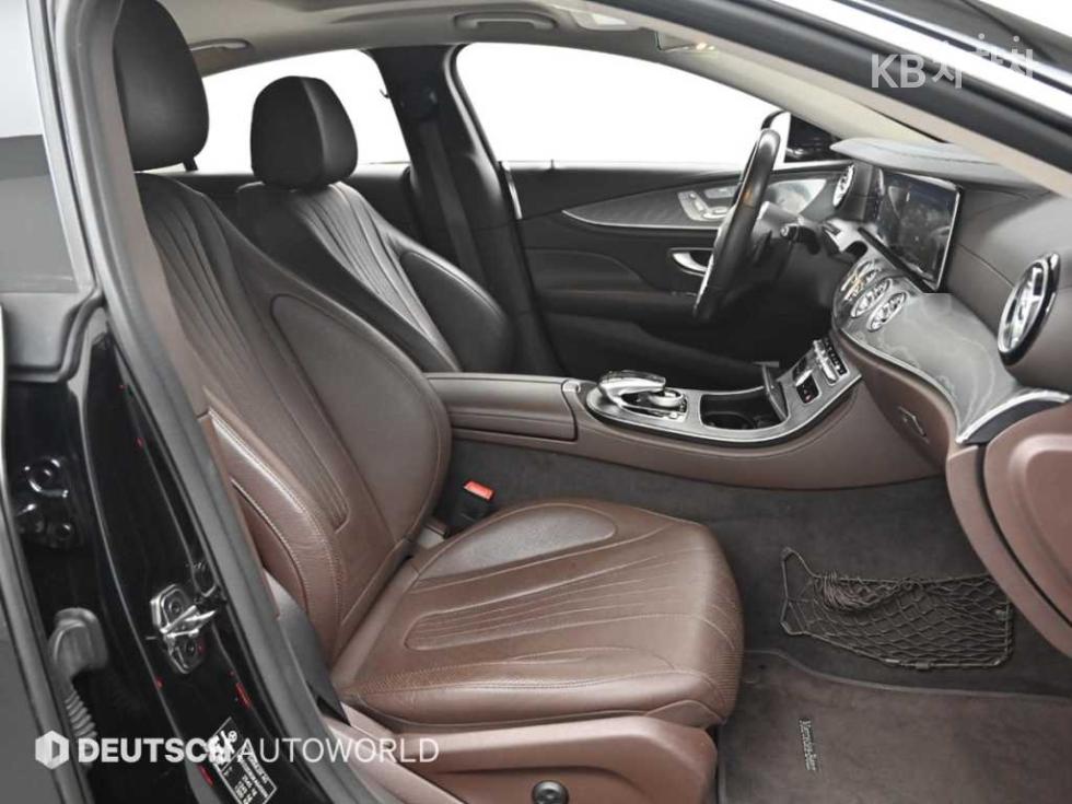 Mercedes-Benz CLS-klasse — miniaturë 10