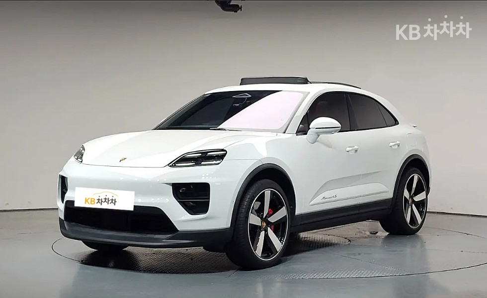 Porsche Macan — miniaturë 2