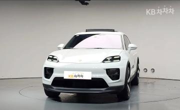 Porsche Macan 4S — foto 1