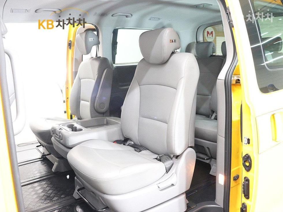 Hyundai Starex — miniaturë 16