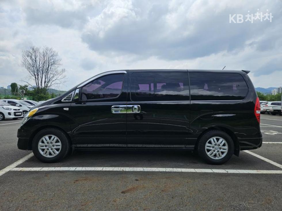 Hyundai Starex — miniaturë 3