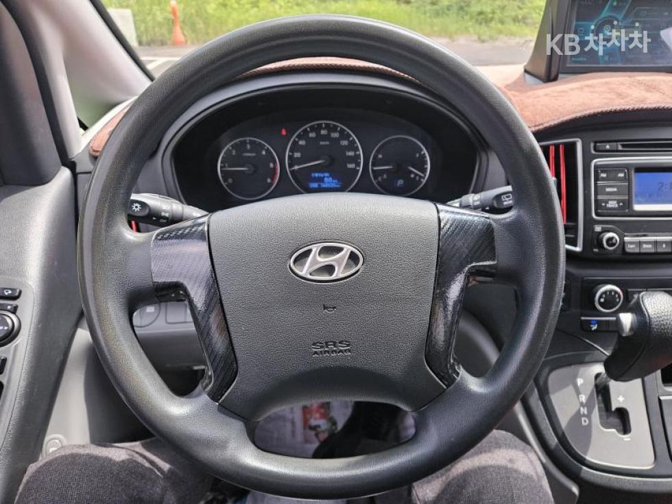 Hyundai Starex — miniaturë 15