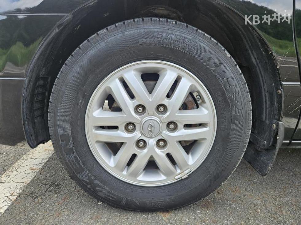 Hyundai Starex — miniaturë 20