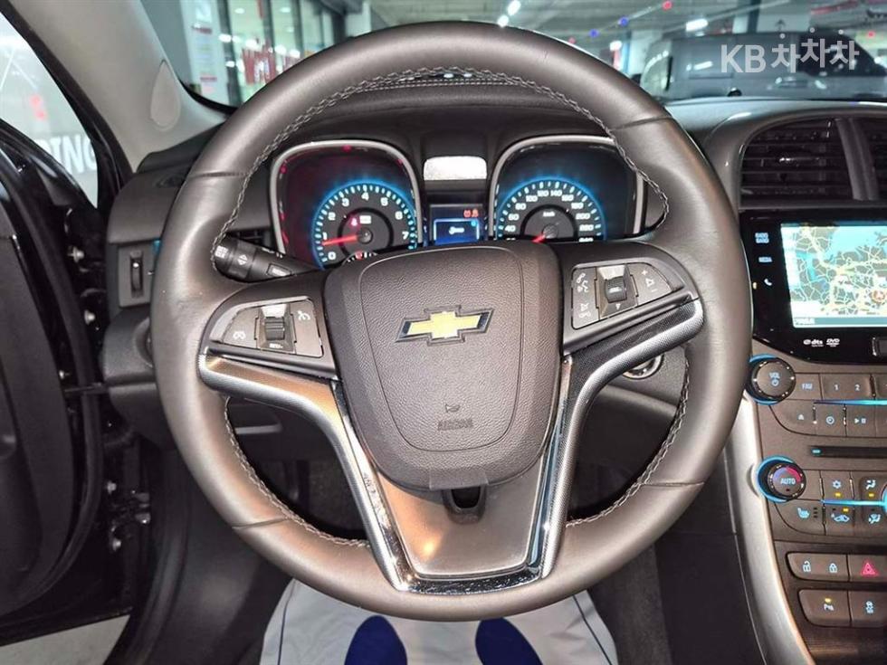 Chevrolet Malibu — miniaturë 8