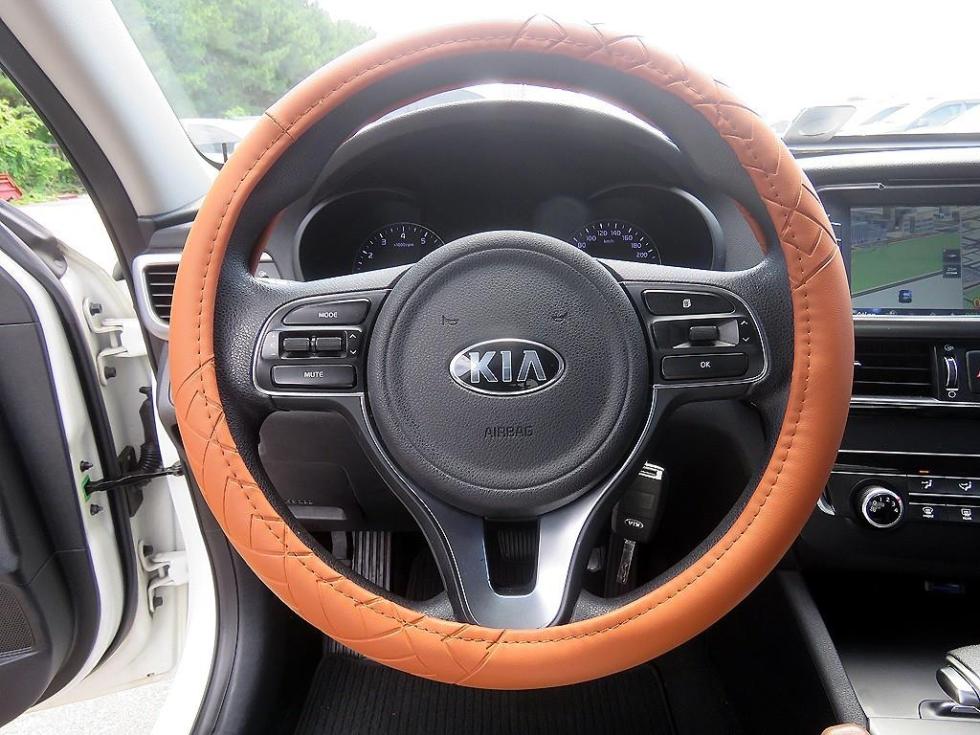 Kia K5 — miniaturë 10