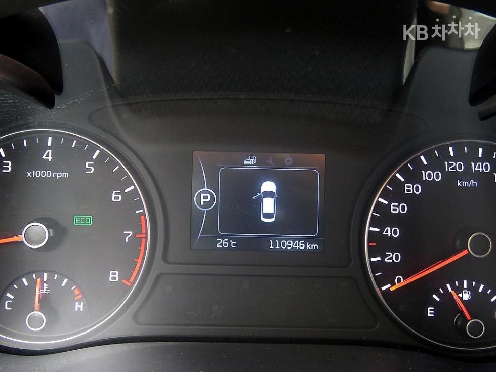 Kia K5 — miniaturë 12