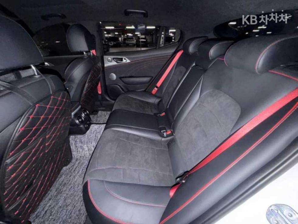 2022 Kia Used Car photo