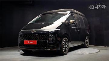 Hyundai Staria lounge 7-seater limousine — foto 1
