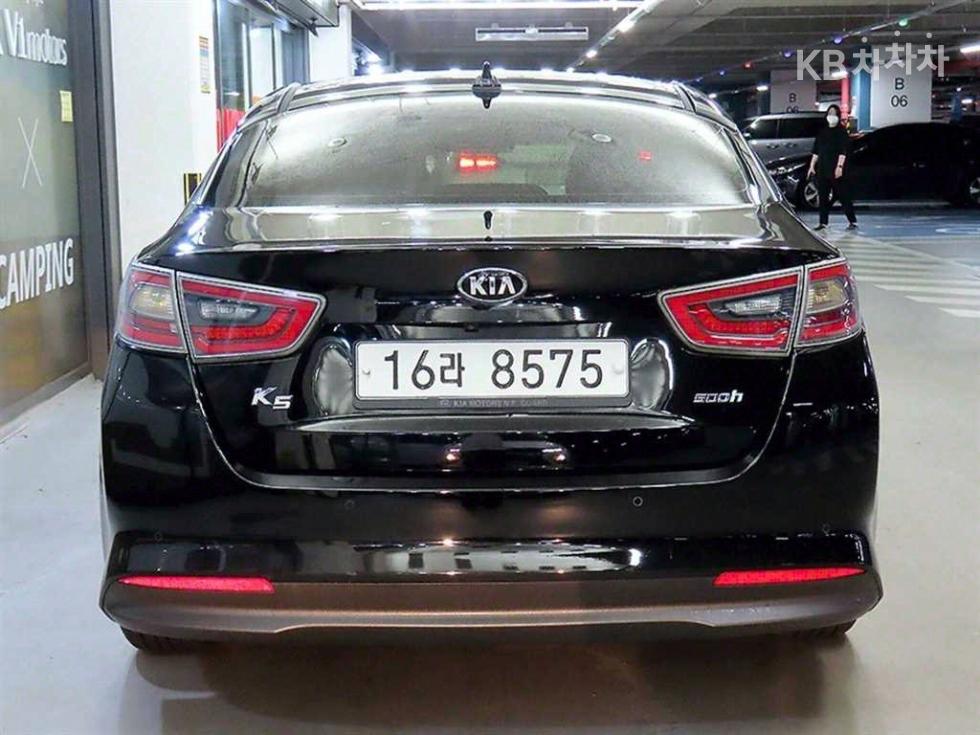 Kia K5 — miniaturë 5