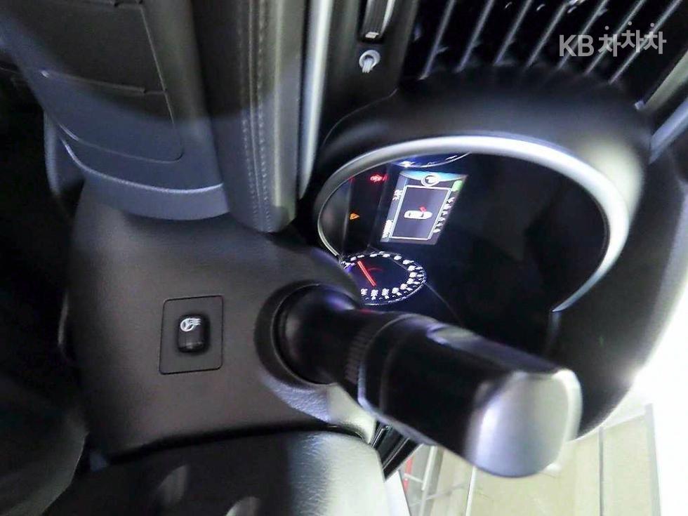 Kia K5 — miniaturë 13