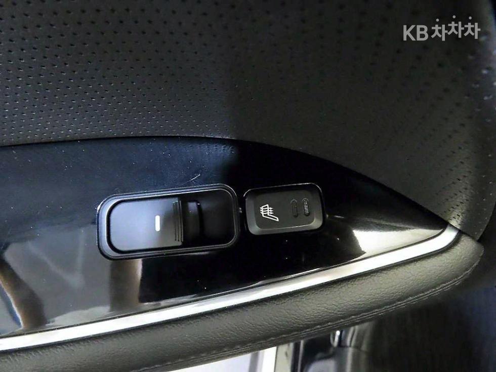 Kia K5 — miniaturë 14