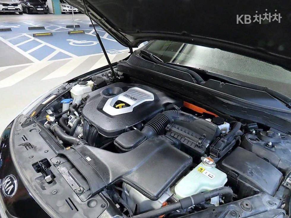 Kia K5 — miniaturë 19